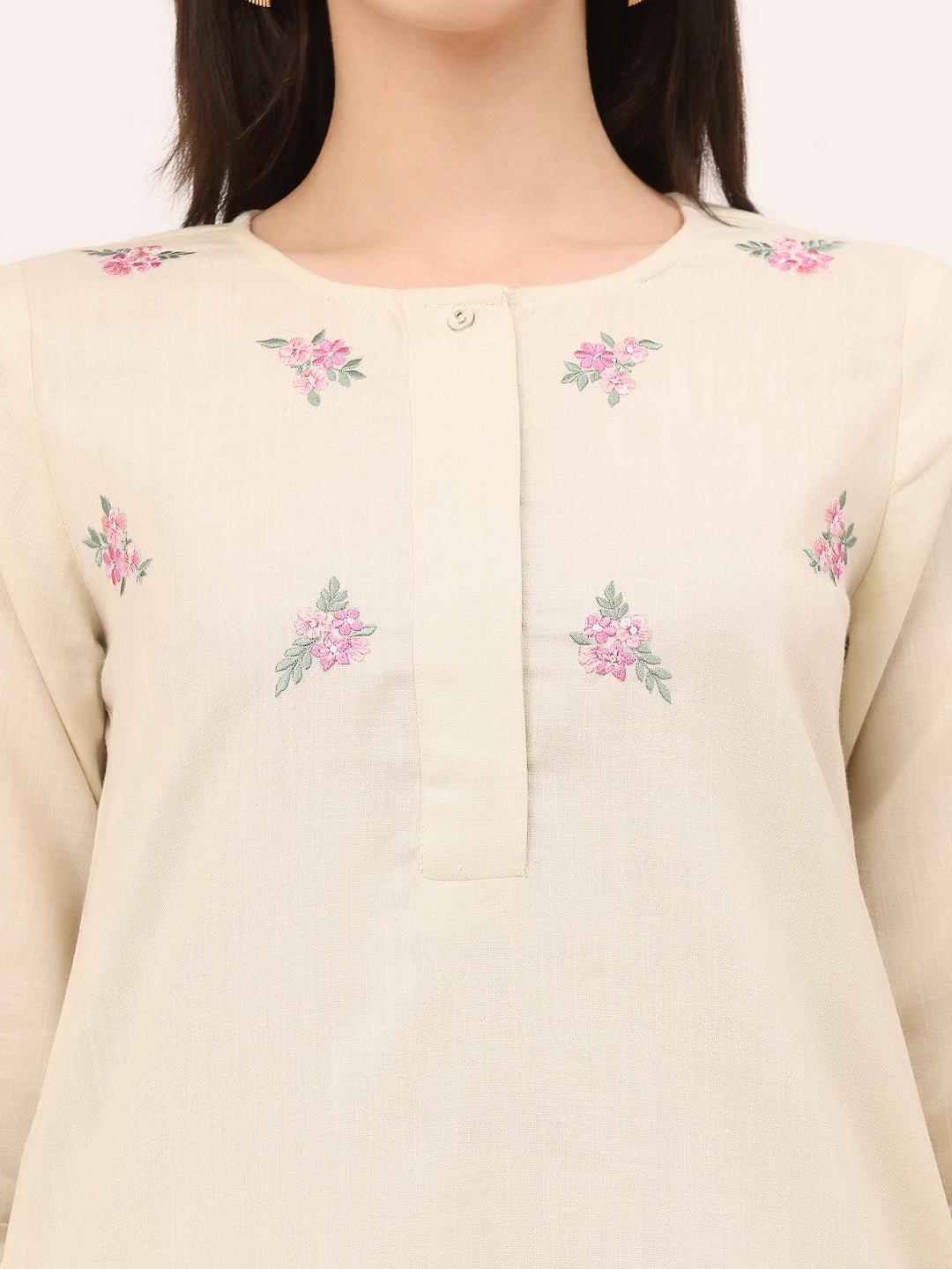 HI-LOW EMBROIDERED KURTA- Pastel Cream