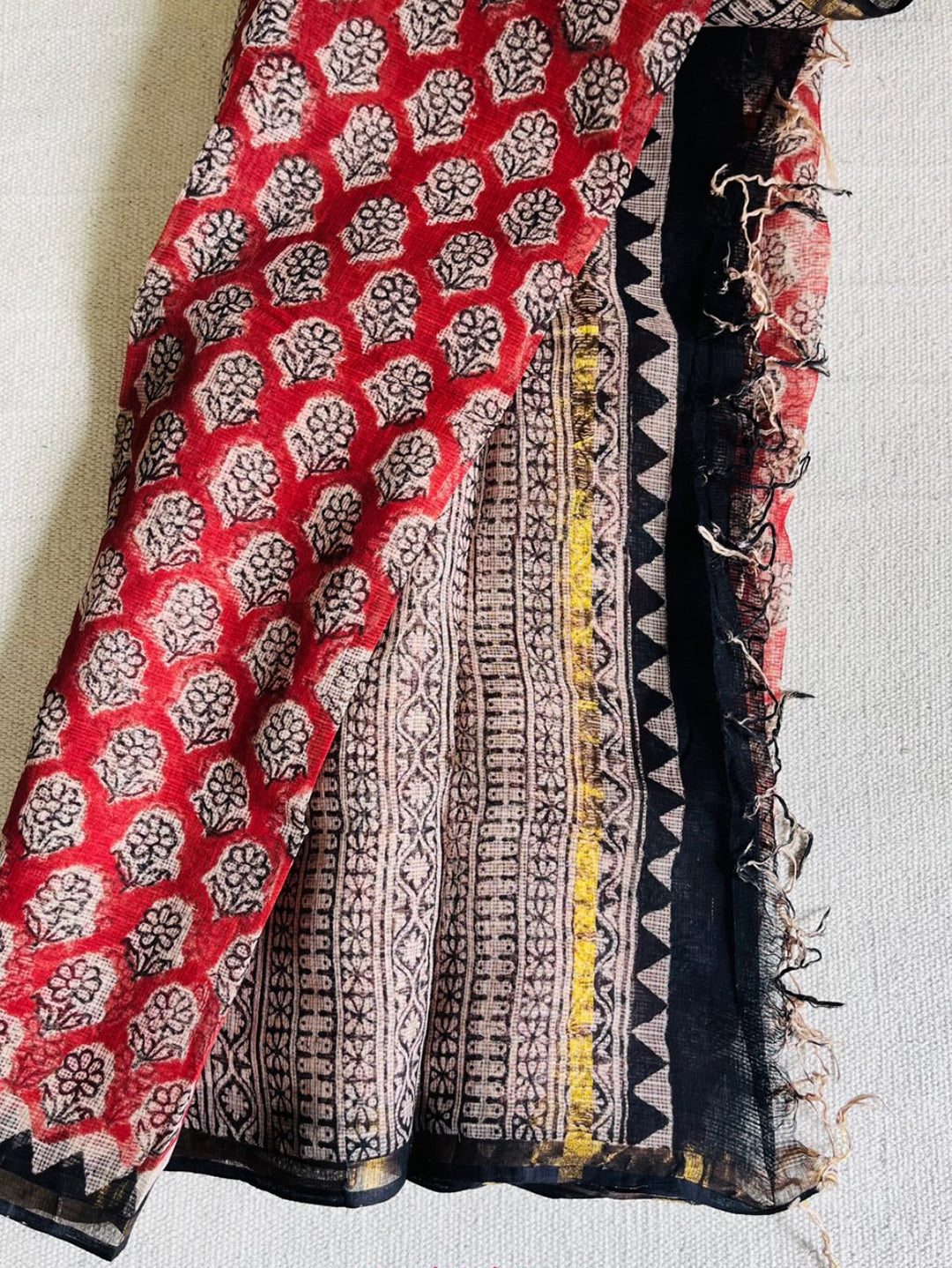 KOTA RED FLORAL PATTERN DUPATTA