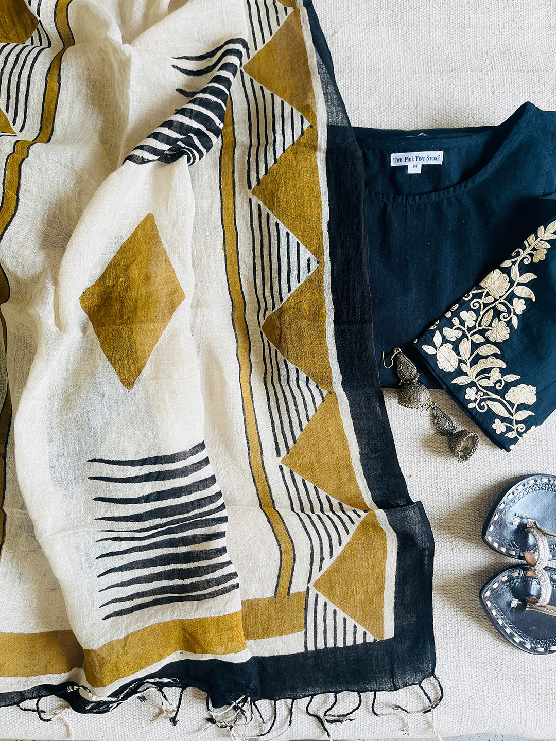 "FIND YOUR VIBE" HANDCRAFTED LINEN DUPATTA