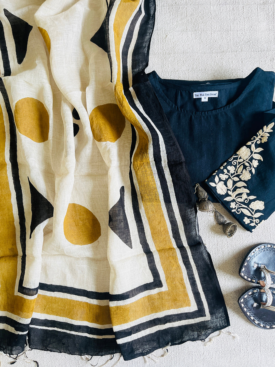 "KEEP YOUR AURA BRIGHT" HANDCRAFTED LINEN DUPATTA