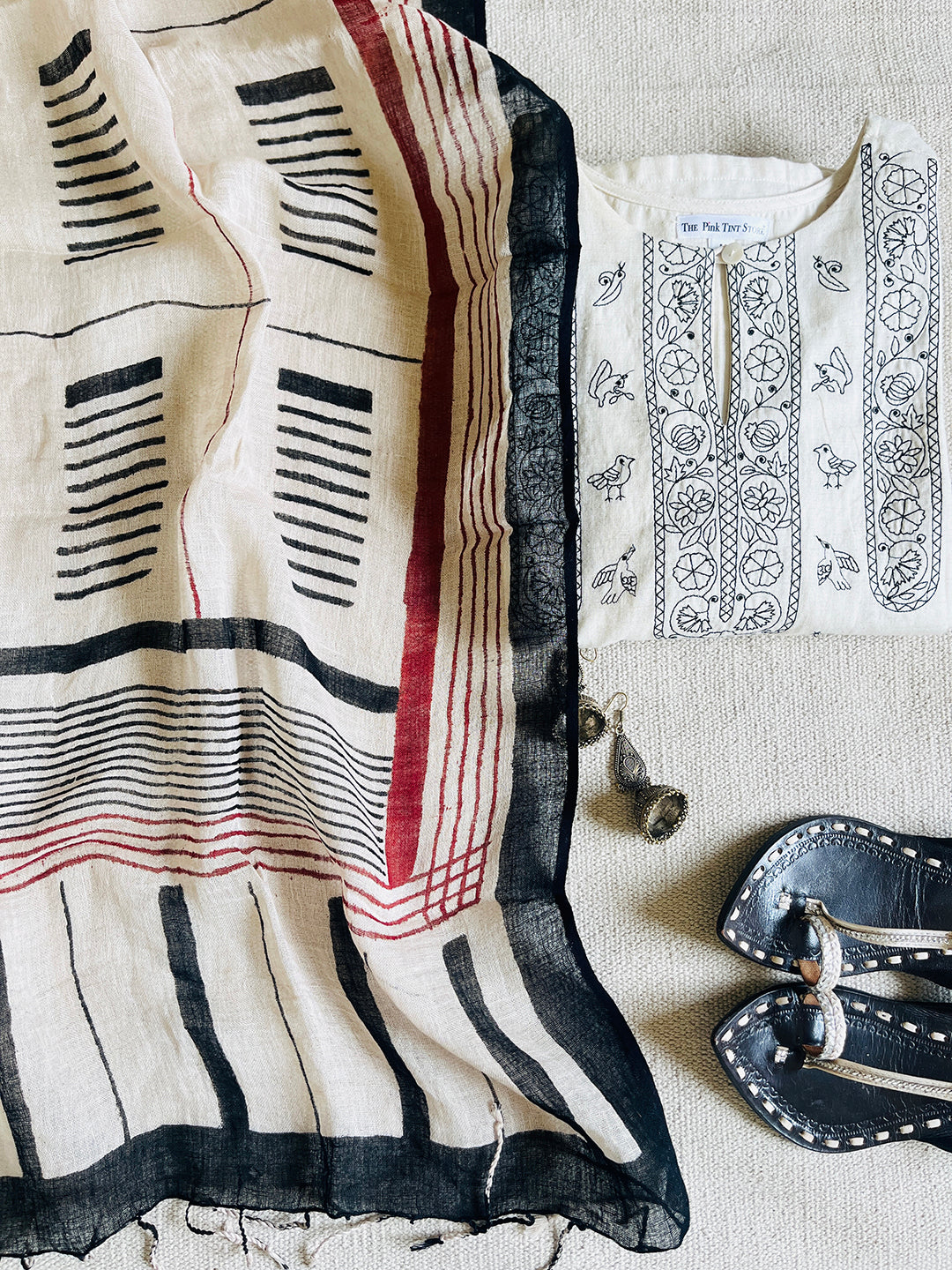 "GEOMETRIC-LINE-ART" HAND-BLOCK PRINTED LINEN DUPATTA