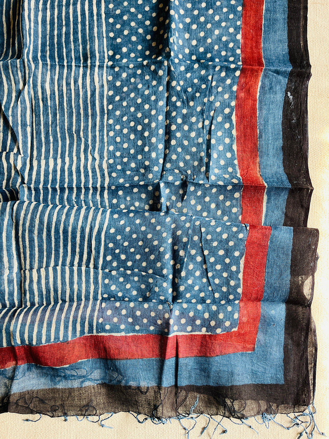 GEOMETRIC PLAY INDIGO LINEN DUPATTA