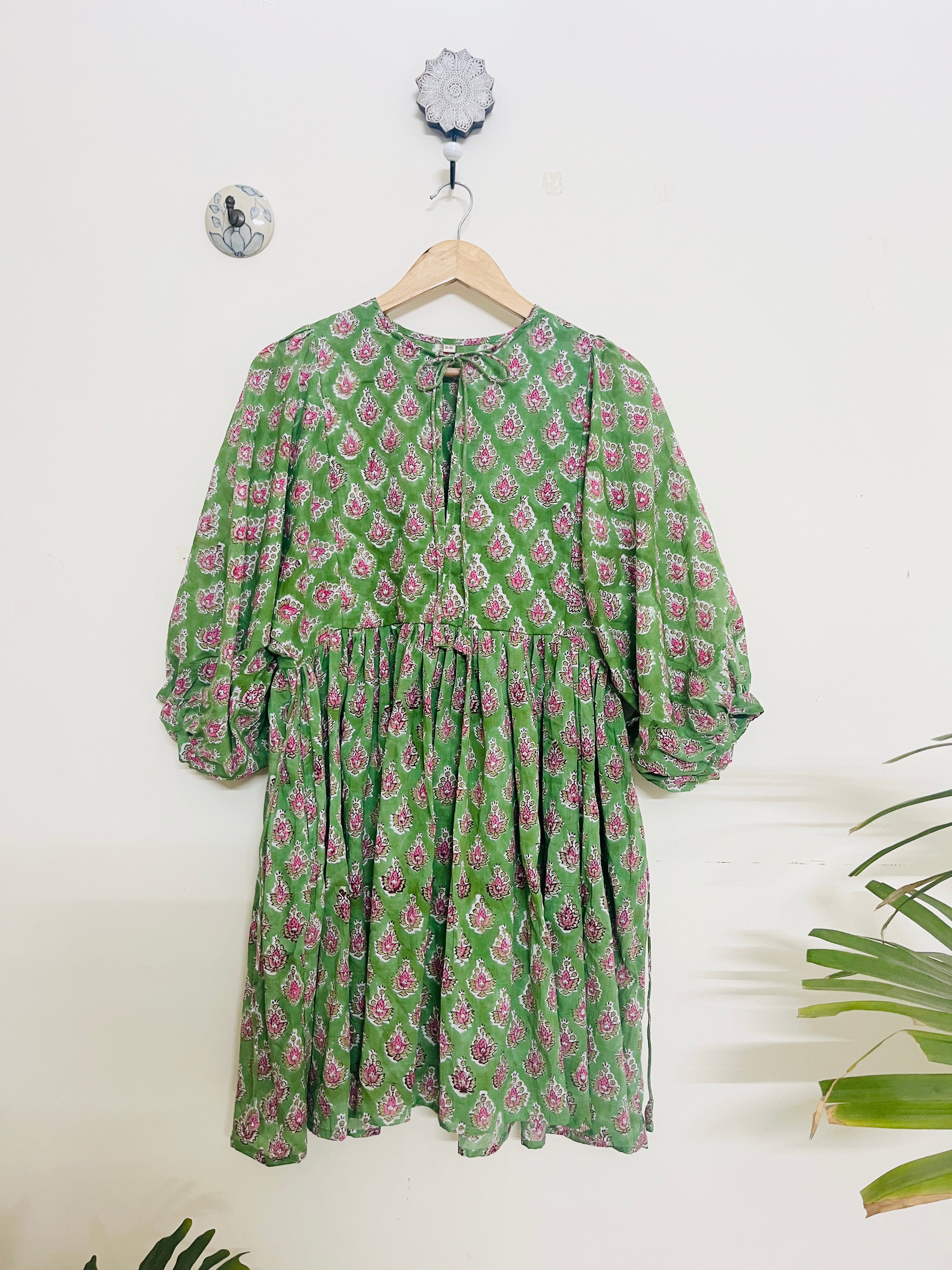 MULMUL SUNBURST SERENADE BLOCK PRINTED WRAP DRESS