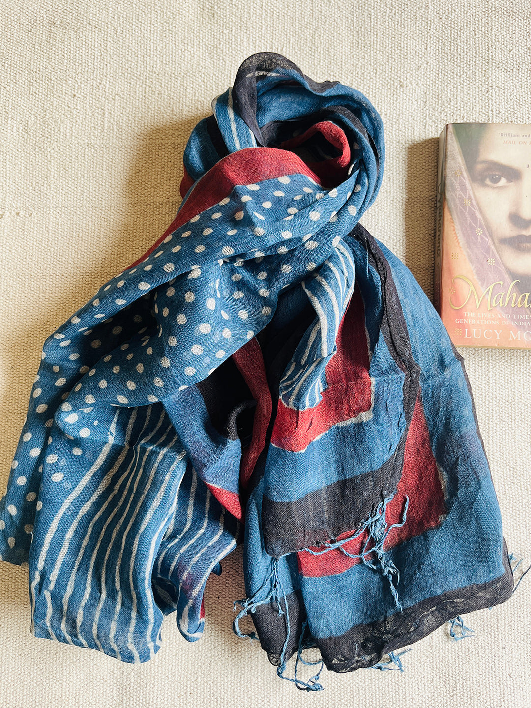 GEOMETRIC PLAY INDIGO LINEN DUPATTA