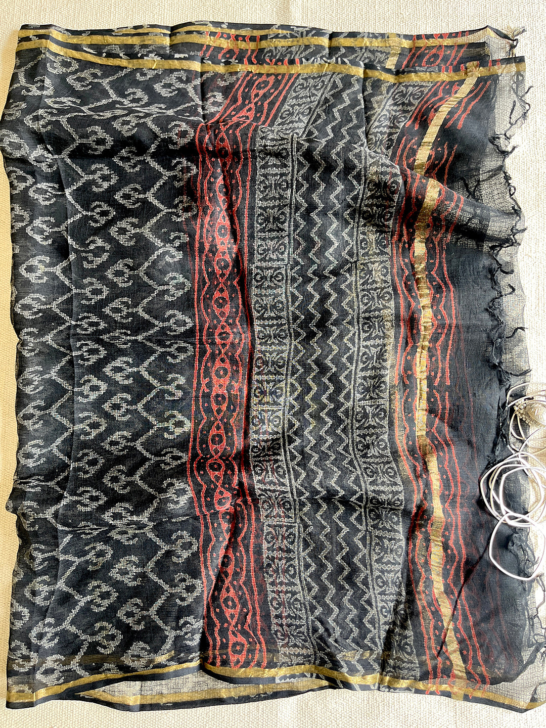IKAT PRINT KOTA DORIA DUPATTA (BLACK)