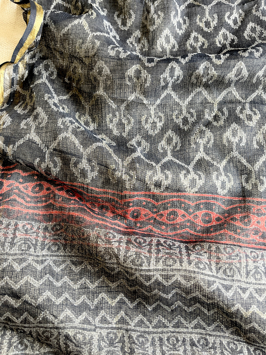 IKAT PRINT KOTA DORIA DUPATTA (BLACK)