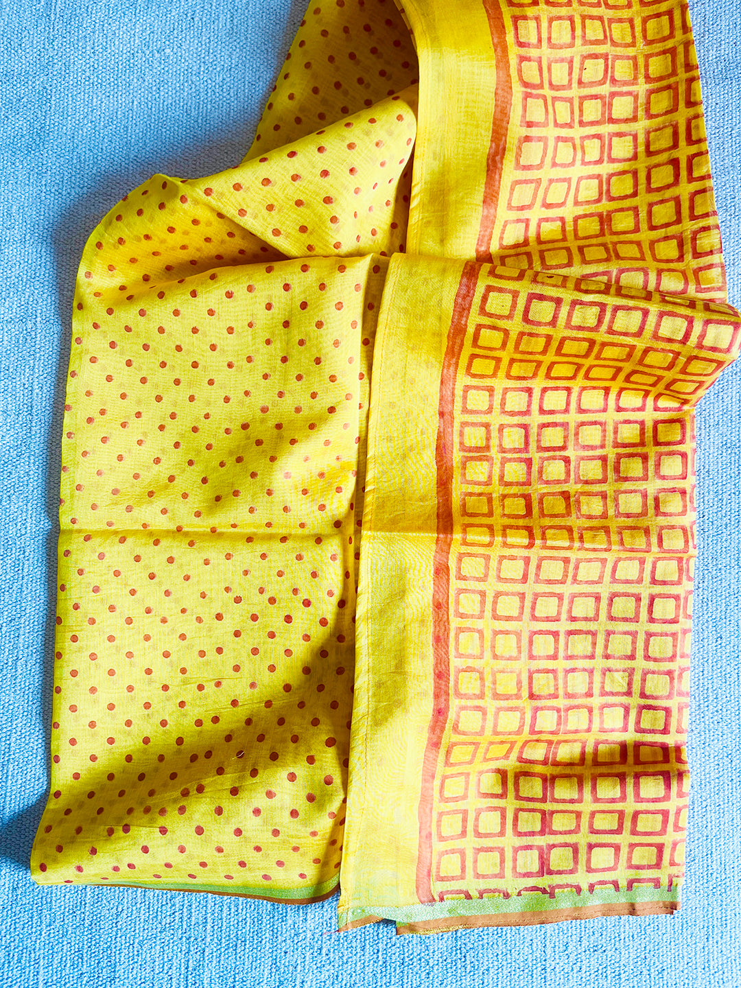 CHANDERI YELLOW DOTS & SQUARE PRINT DUPATTA