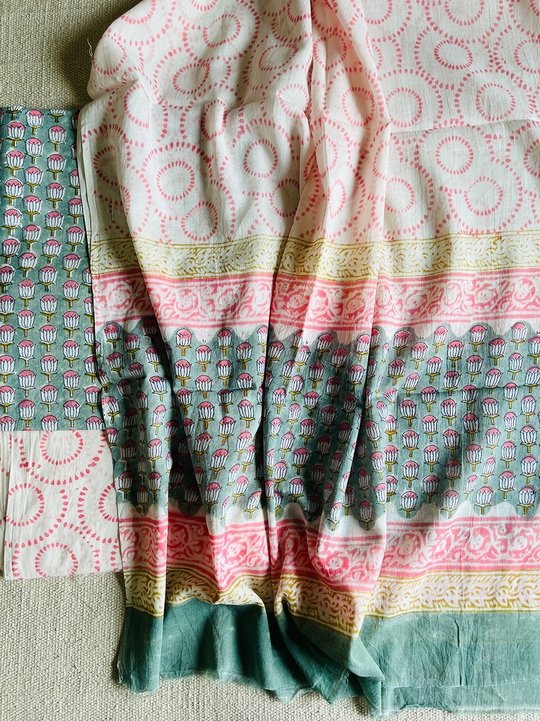 UNSTITCHED COTTON SUIT TOPAZ & PINK