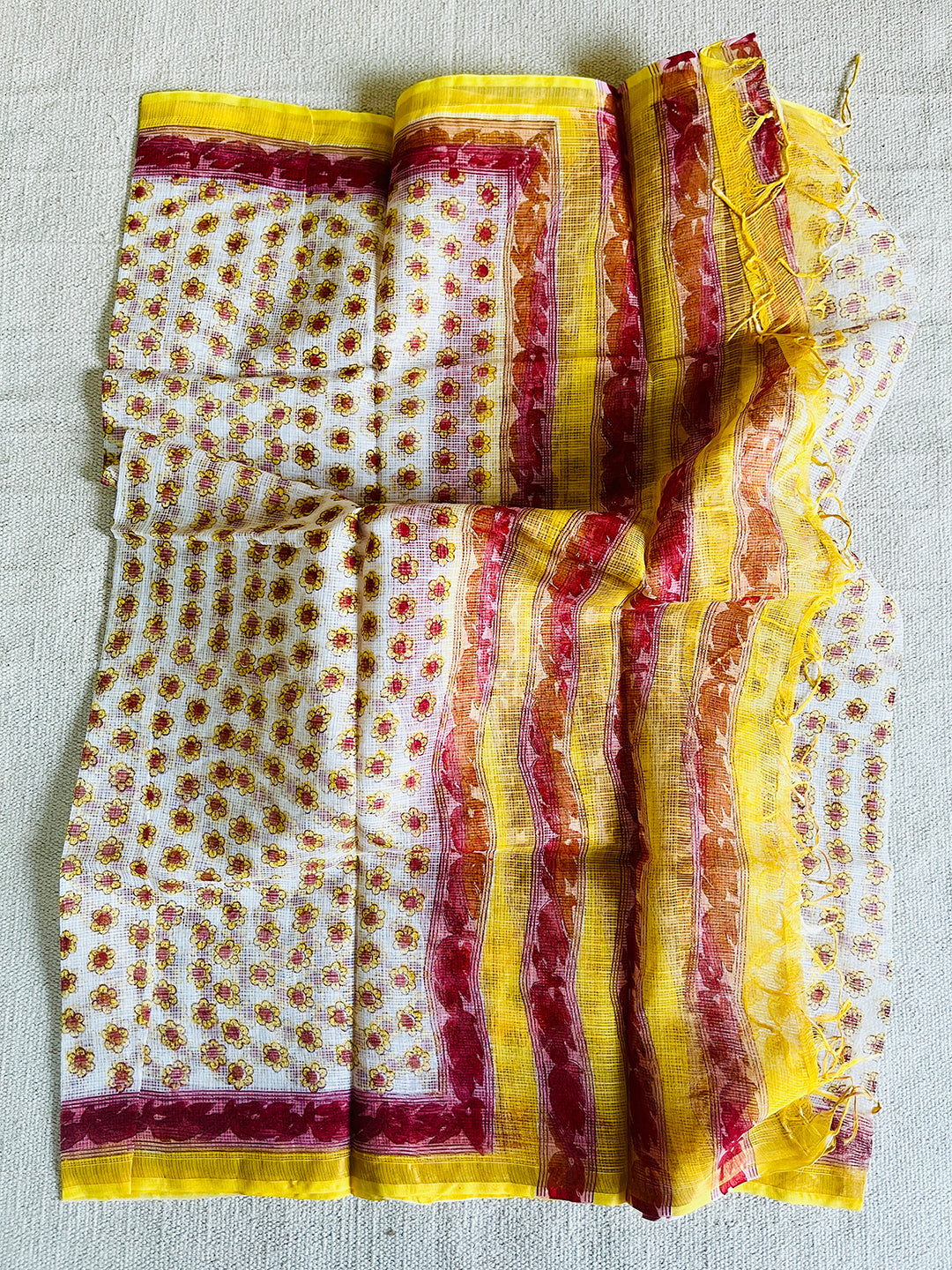 KOTA DORIA DAINTY FLOWERS YELLOW DUPATTA