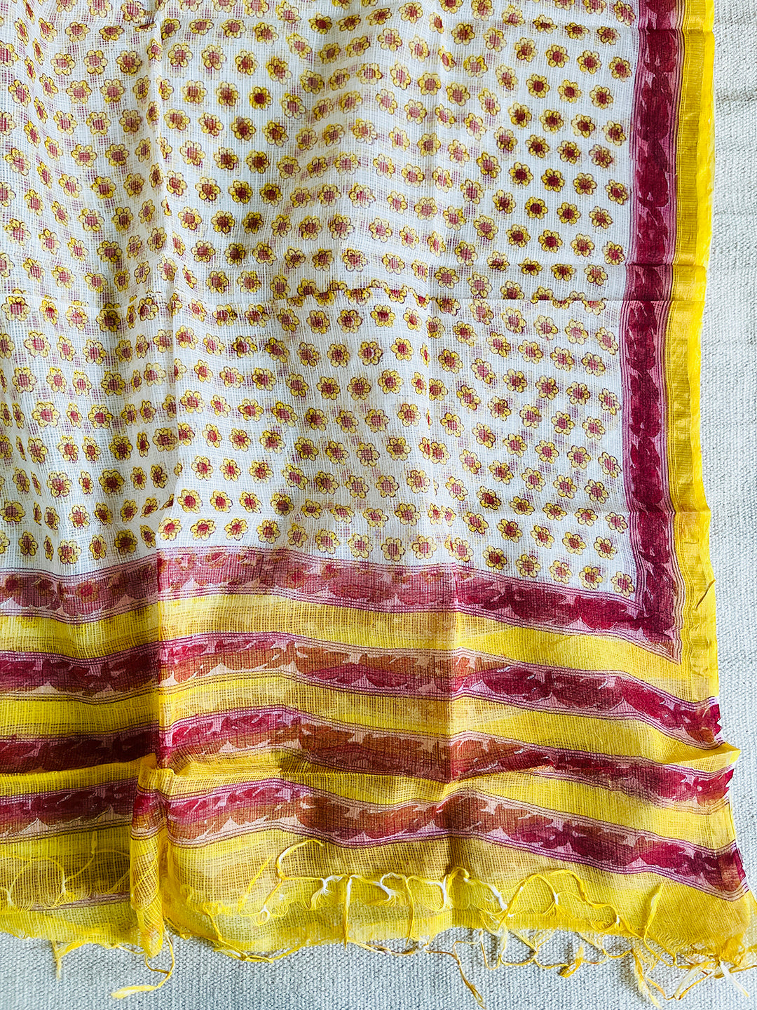 KOTA DORIA DAINTY FLOWERS YELLOW DUPATTA