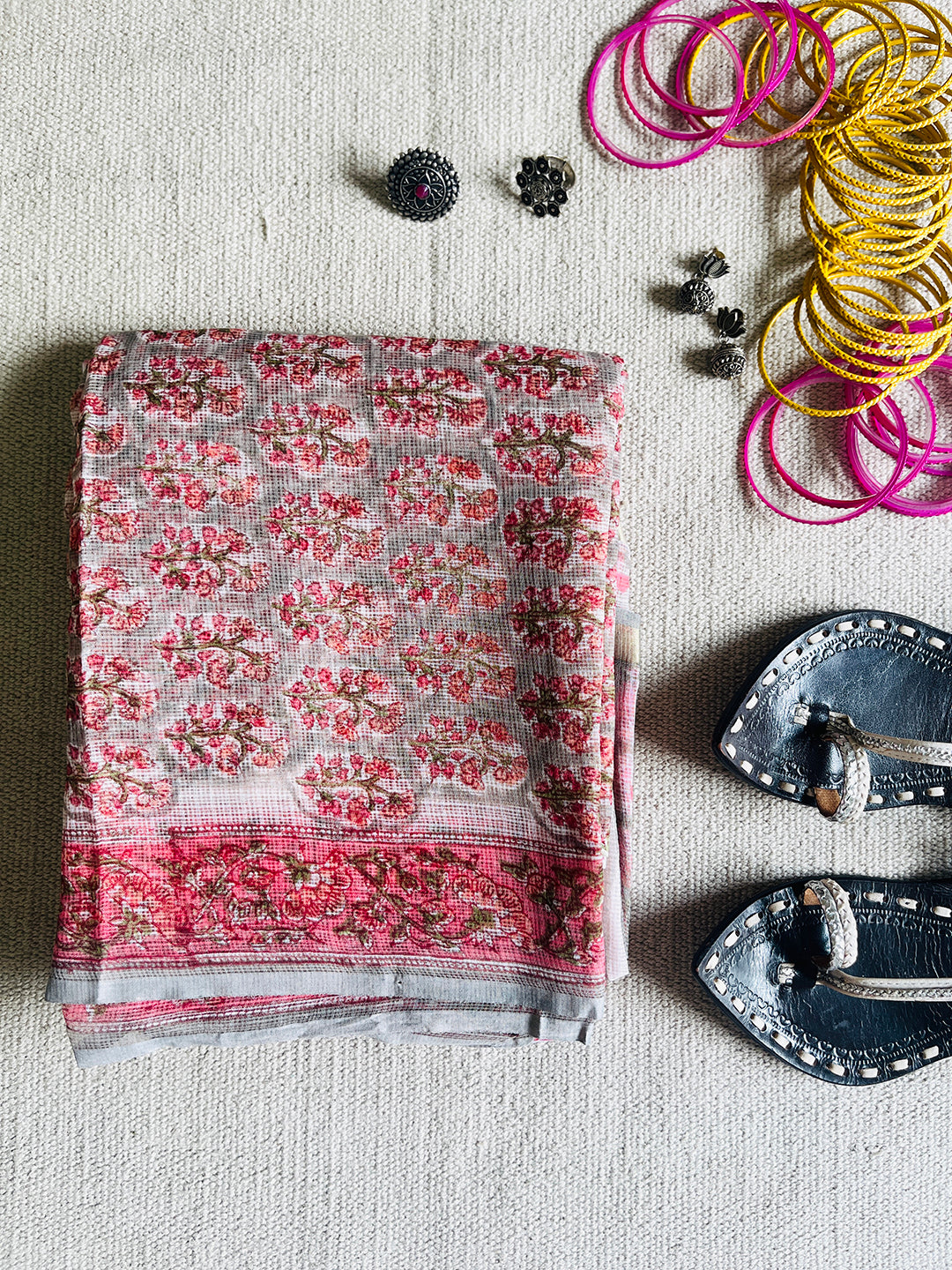 FLORAL BOOTIES KOTA DORIA UNSTITCHED SUIT- ASH GRAY