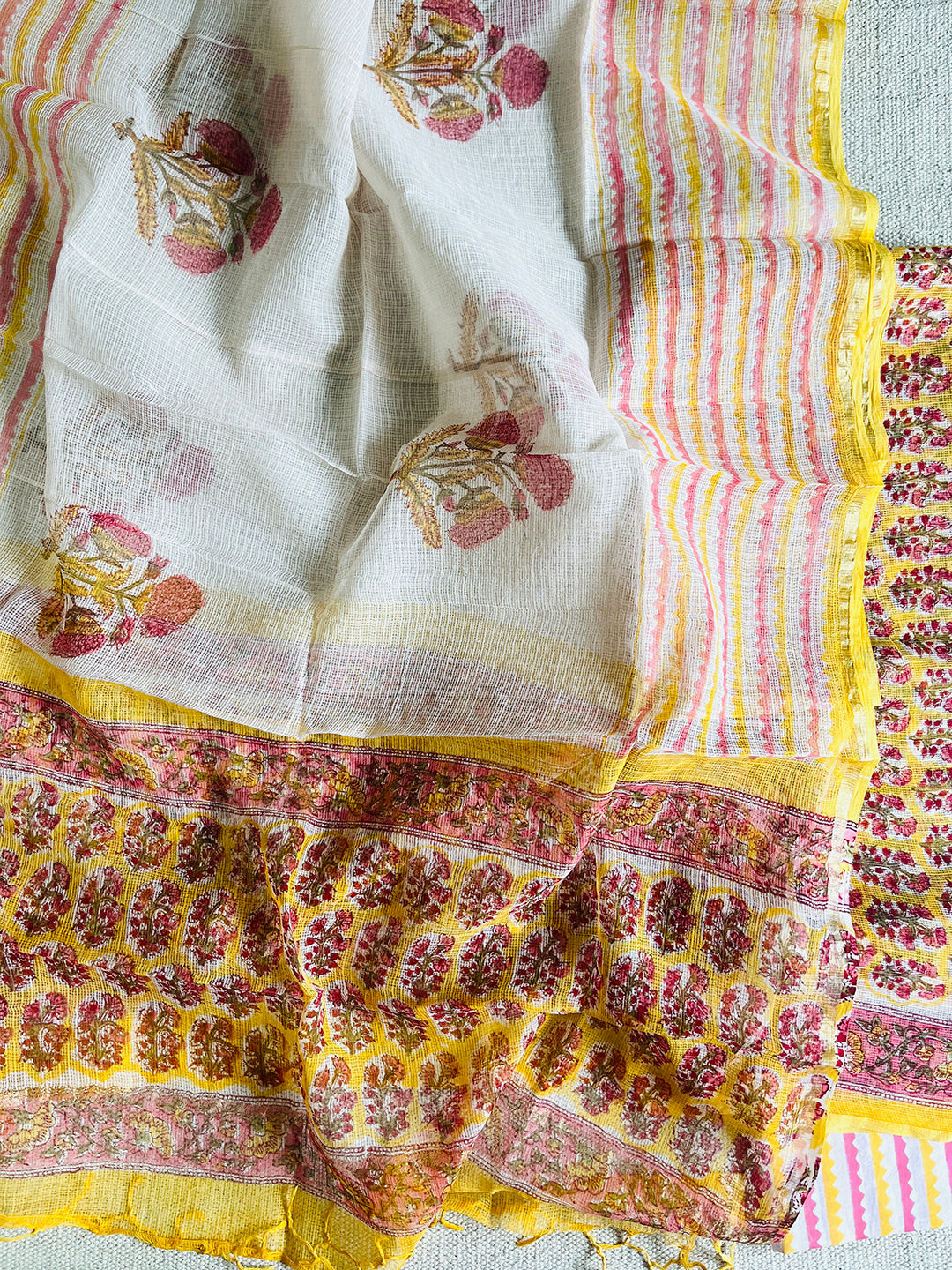 FLORAL BOOTIES KOTA DORIA UNSTITCHED SUIT- SUNSHINE