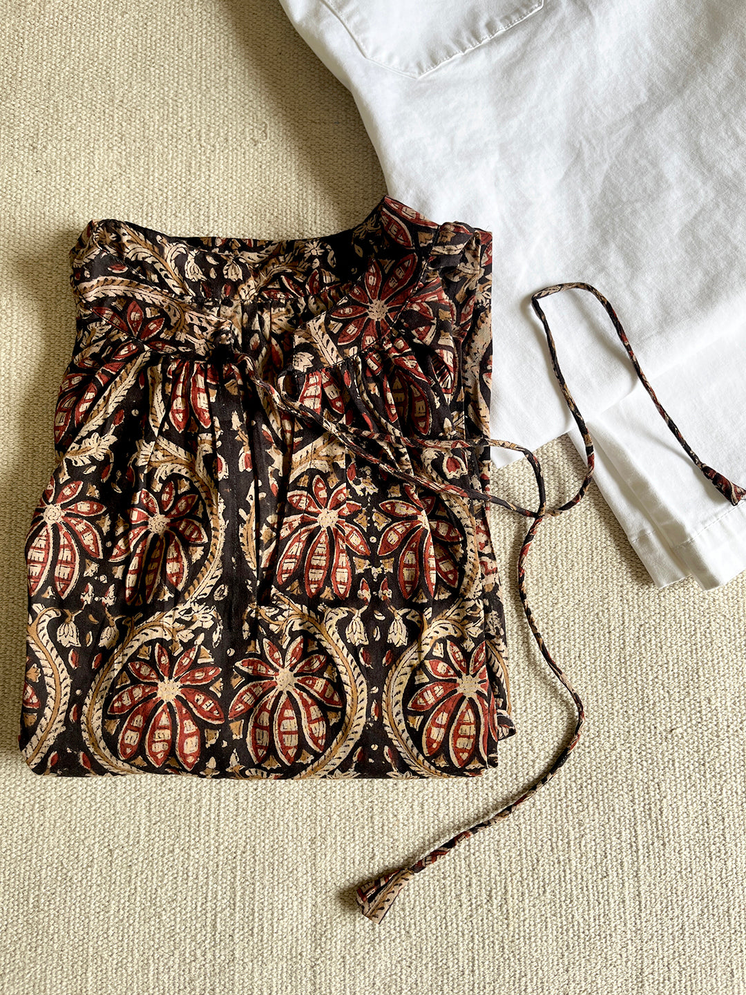 HAND-BLOCK PRINTED BLOUSON TOP (FREE-SIZE)