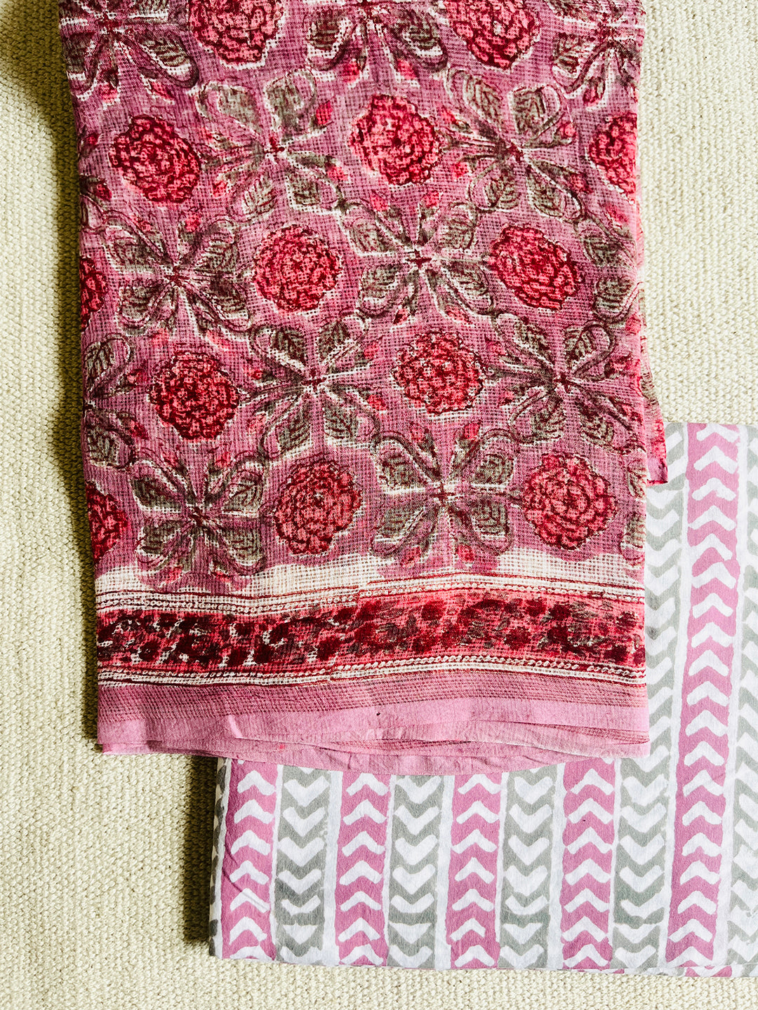 ALLOVER PRINT KOTA DORIA UNSTITCHED SUIT- DUSTY LILAC