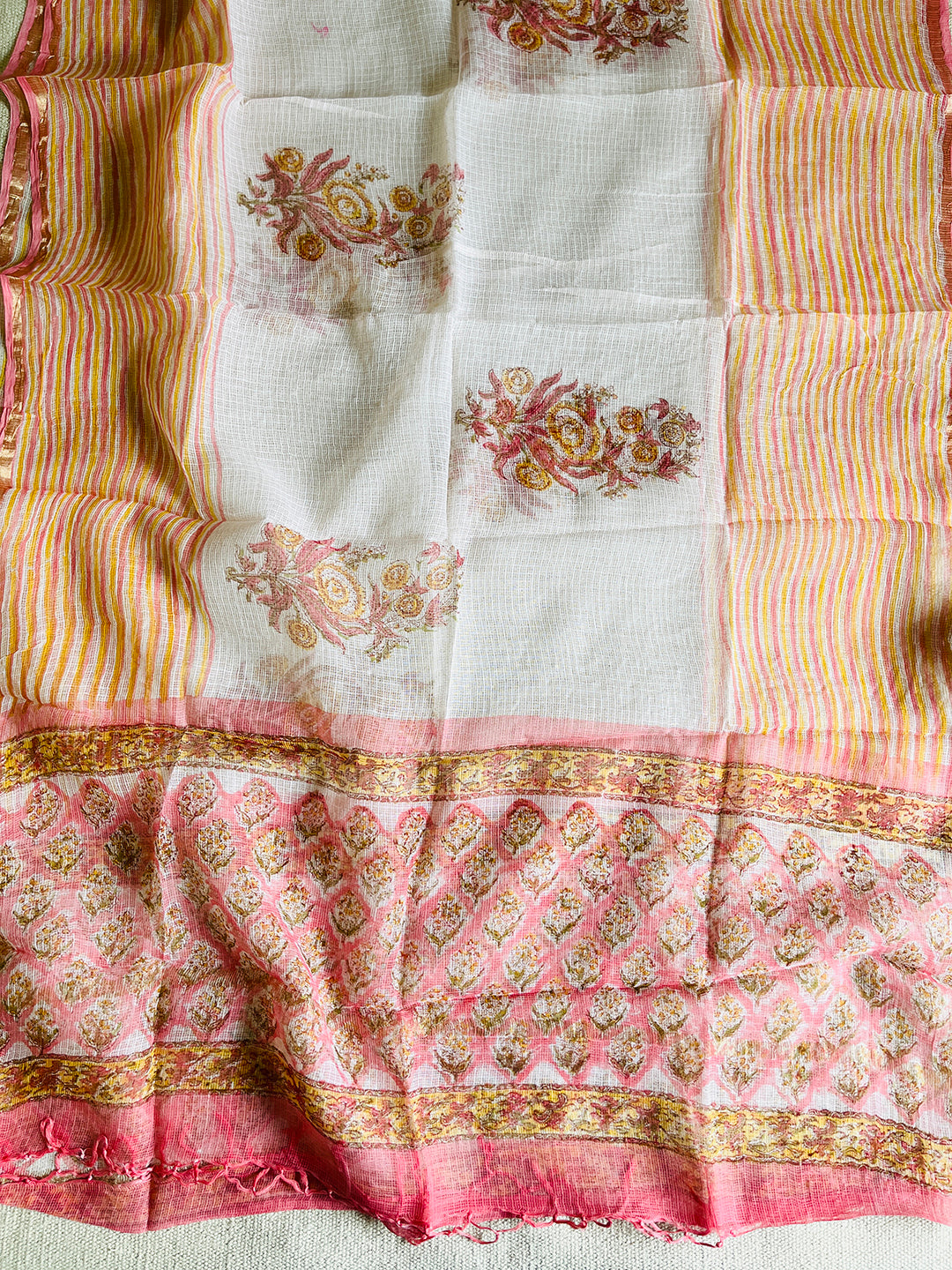 ALLOVER BOOTI KOTA DORIA UNSTITCHED SUIT- BLUSH