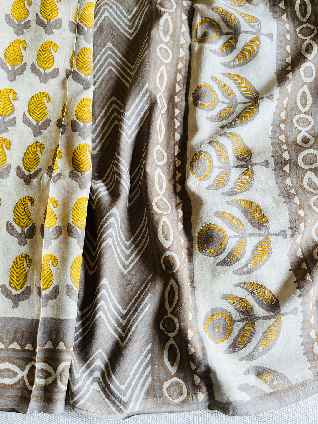 PAISLEY BLOCK PRINTED ASSAM SILK COTTON SAREE