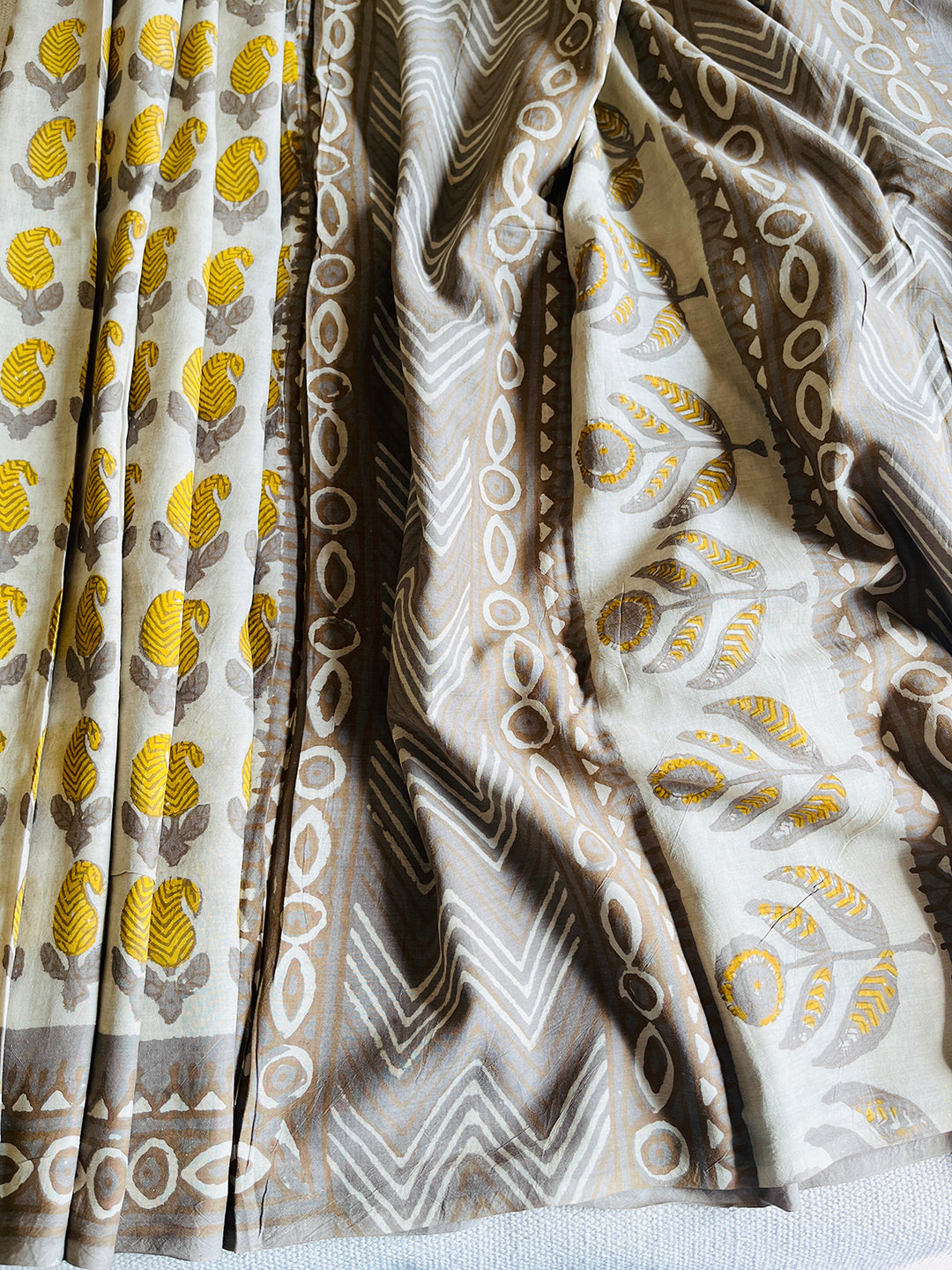 PAISLEY BLOCK PRINTED ASSAM SILK COTTON SAREE