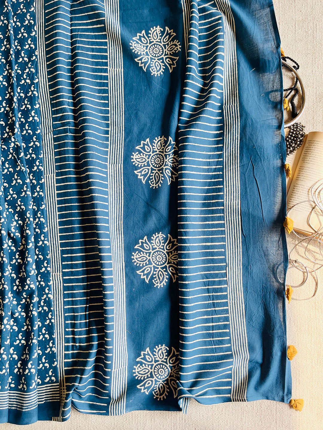 BLUE BLOCK PRINTED TASSELED MULMUL SAREE