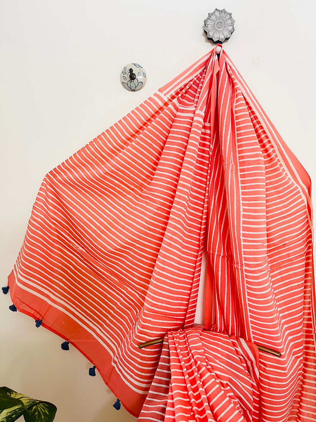 CORAL PLAYFUL STRIPES MULMUL SAREE