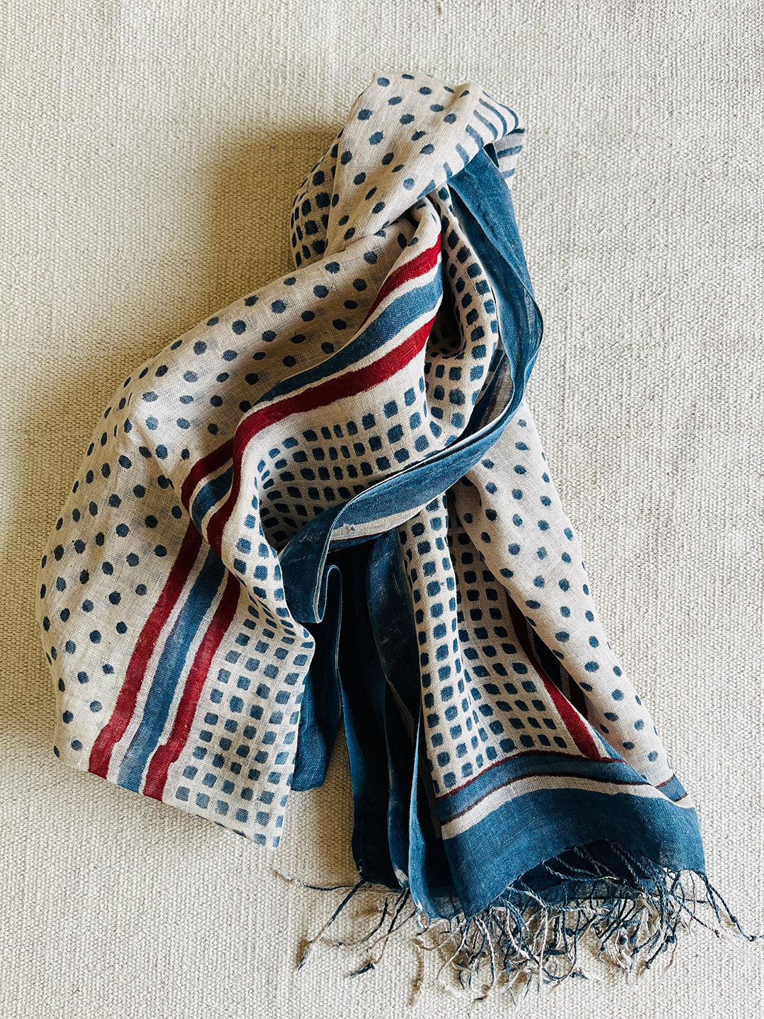 "MAKE THEM STOP & STARE" STATEMENT LINEN DUPATTA