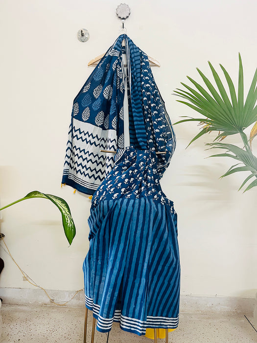 INDIGO PRINT-MIX MULMUL SAREE WITH TASSELS