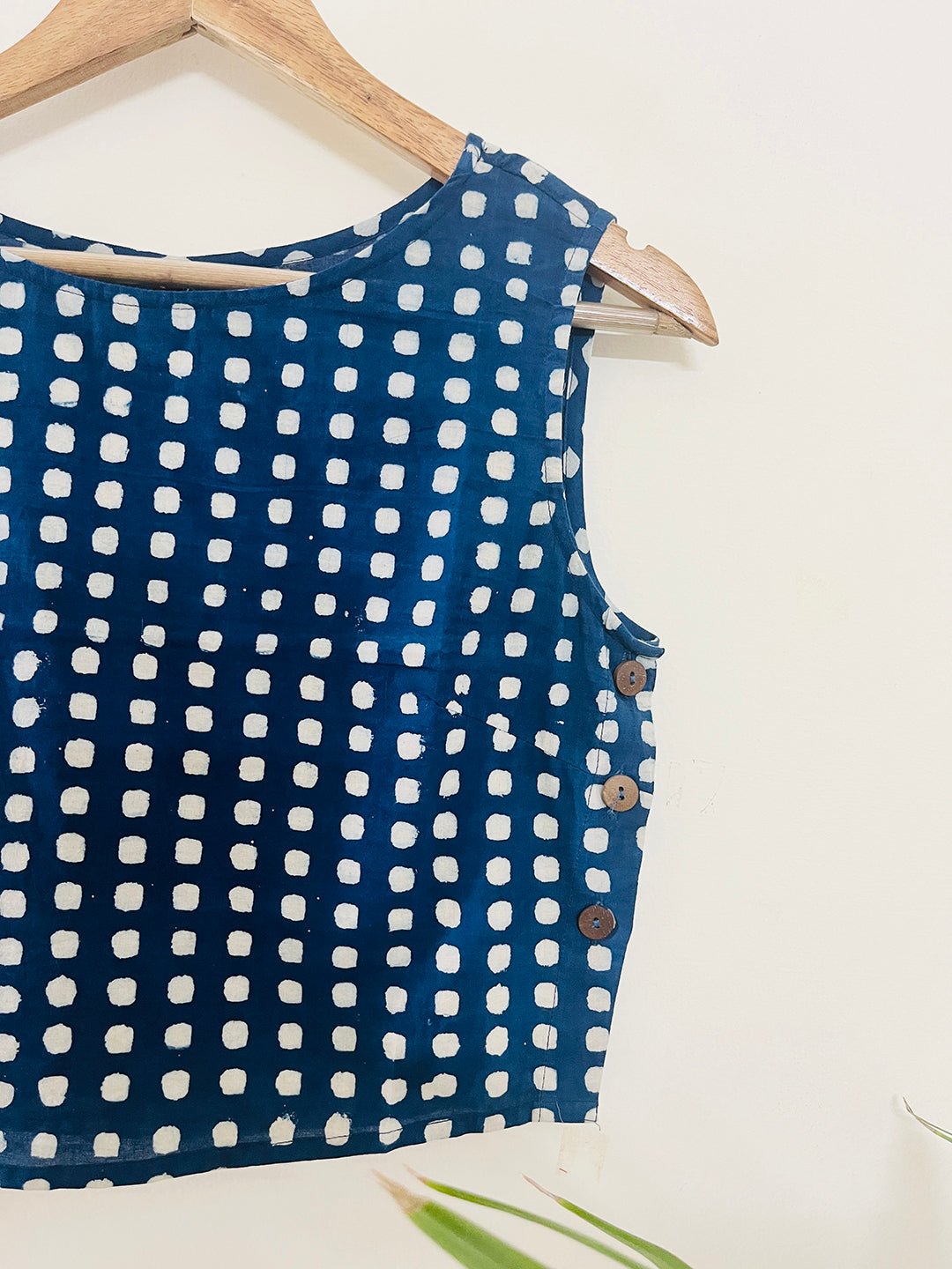 INDIGO SQUARE PRINT COTTON BLOUSE