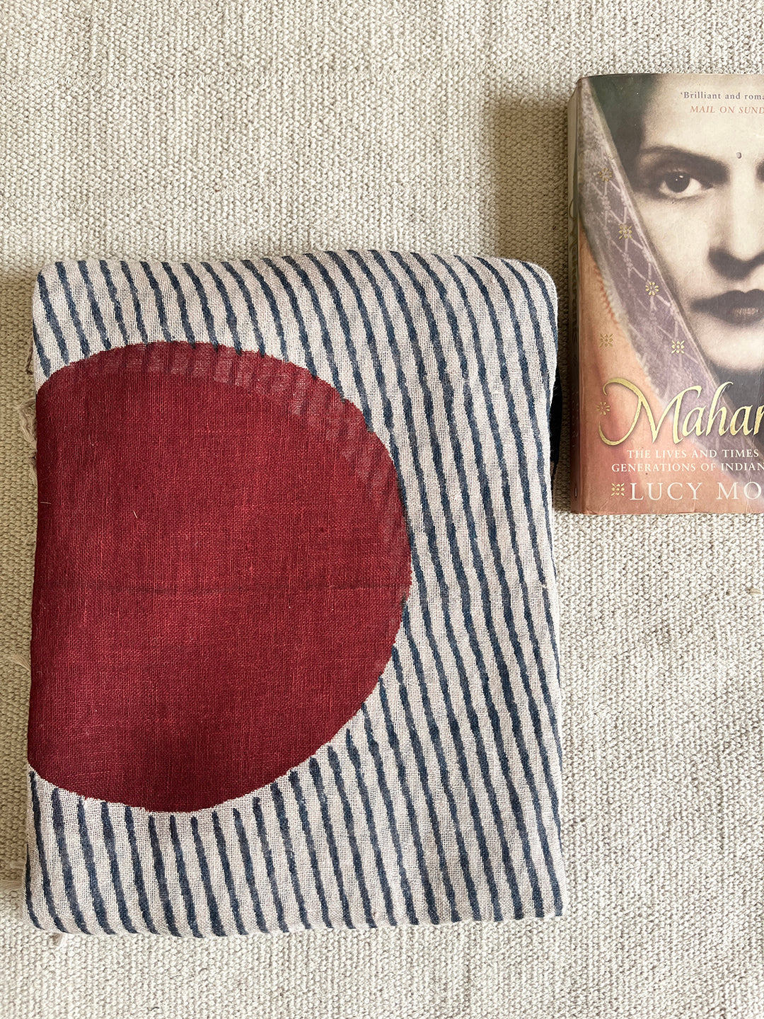 "FIERCELY FEMININE" STATEMENT LINEN DUPATTA