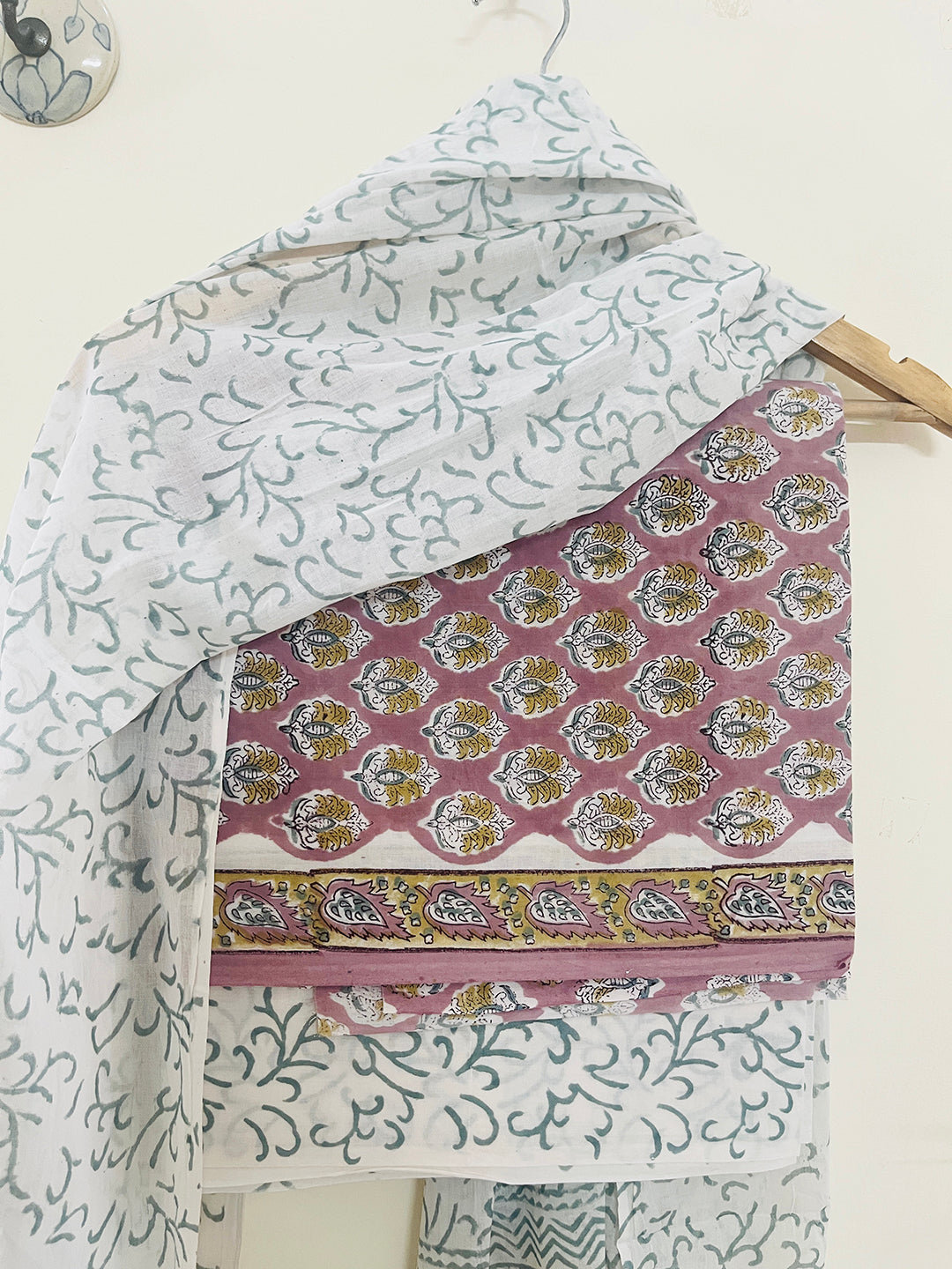 UNSTITCHED COTTON SUIT OPERA-MAUVE