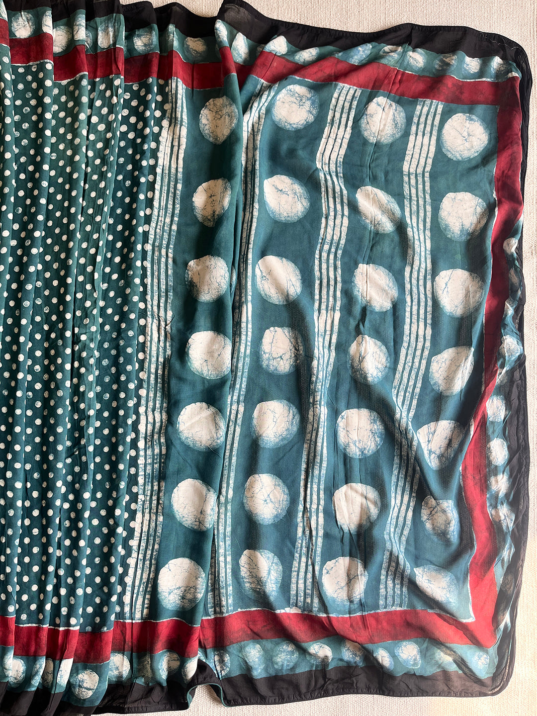 POLKAS BLOCK PRINTED MODAL SAREE WITH BLOUSE - BOTTLE GREEN