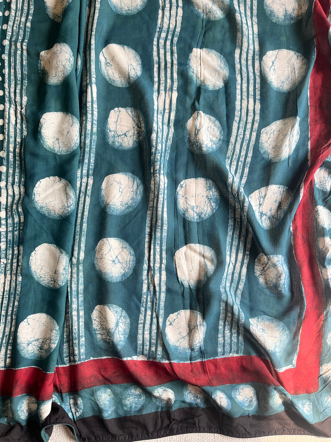 POLKAS BLOCK PRINTED MODAL SAREE WITH BLOUSE - BOTTLE GREEN