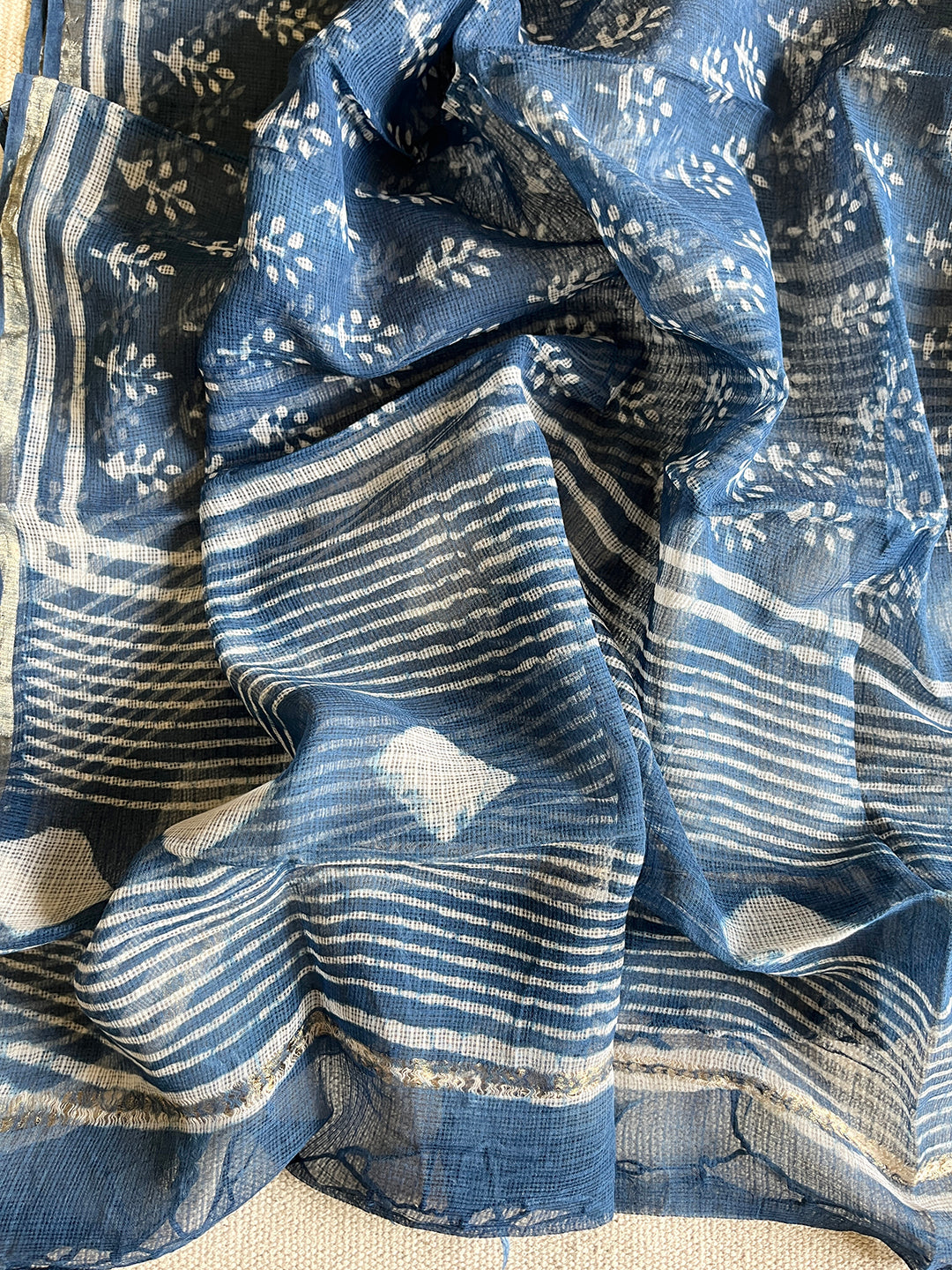 "LIVE LIFE IN FULL BLOOM" INDIGO KOTA DORIA DUPATTA
