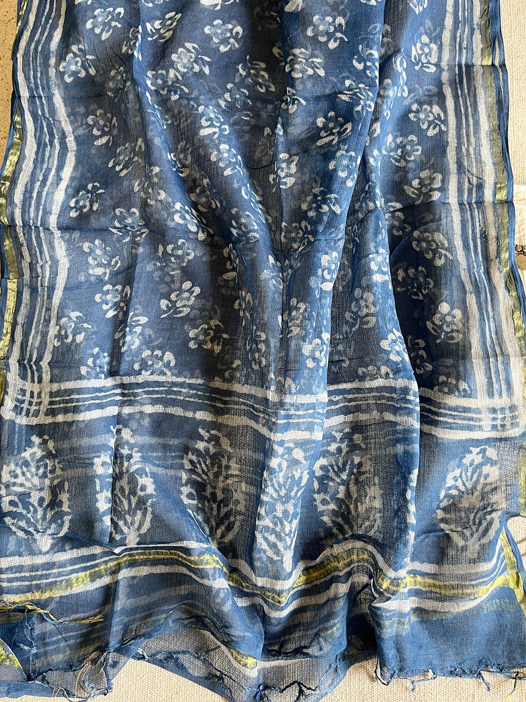 "LIVE LIFE IN FULL BLOOM" INDIGO KOTA DORIA DUPATTA