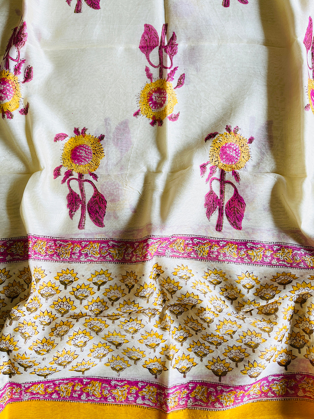 "SUMMER BLOOM" CHANDERI HAND-BLOCK PRINTED DUPATTA