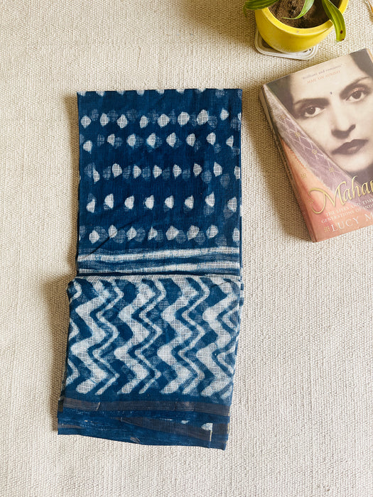"AN INDIGO SUMMER" ALLOVER TRIANGLES KOTA DORIA DUPATTA