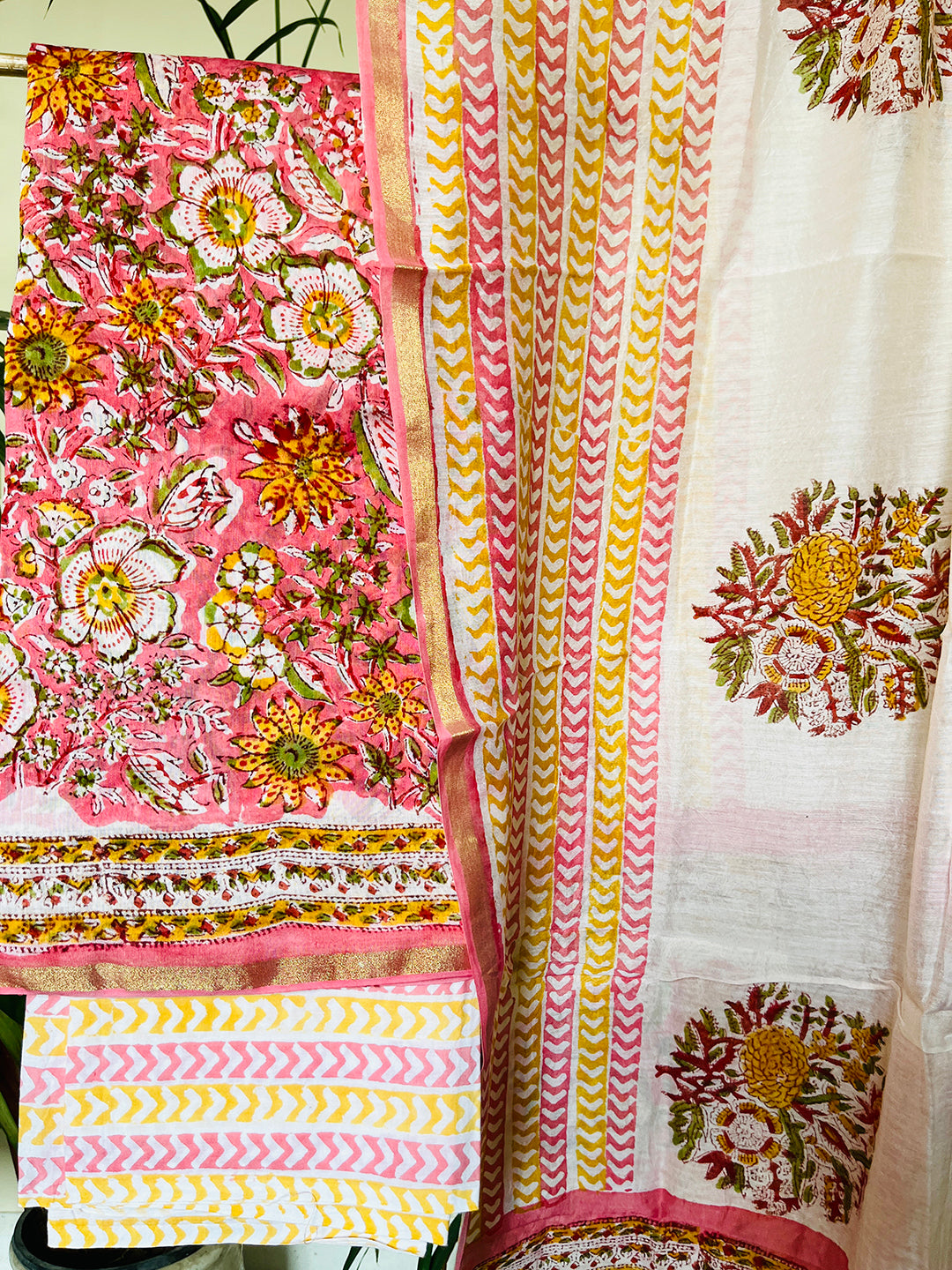 BLOCK PRINTED FLORAL GARDEN CHANDERI UNSTITCHED SUIT- PINK