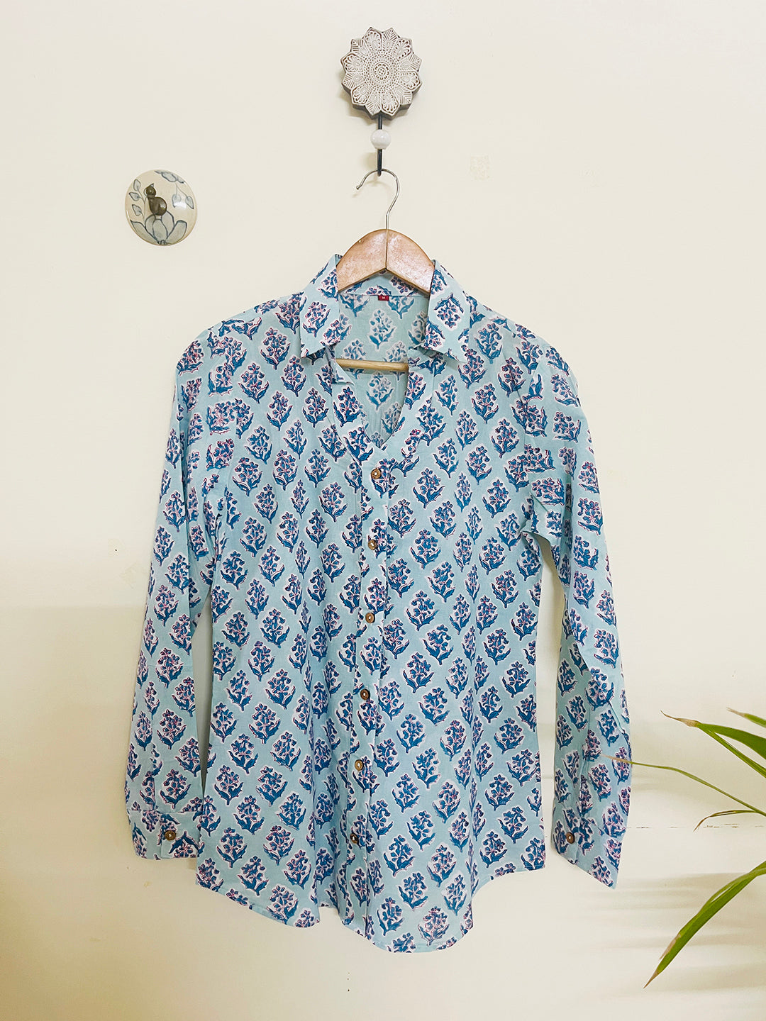 HAND-BLOCK PRINTED COTTON MULMUL SHIRT BLUE