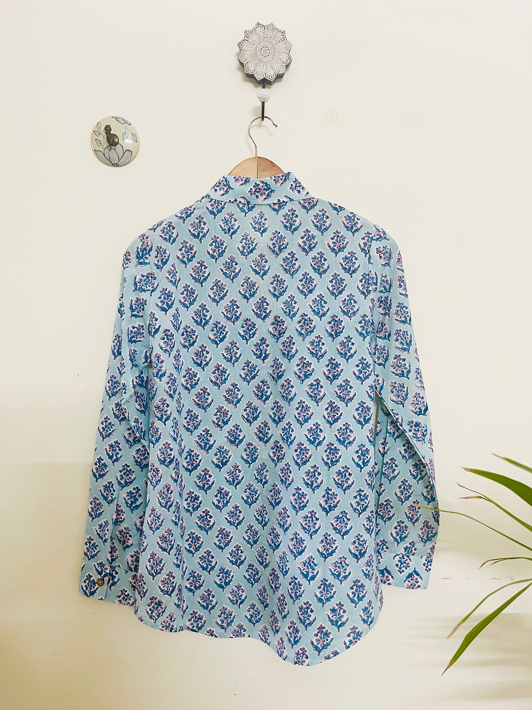 HAND-BLOCK PRINTED COTTON MULMUL SHIRT BLUE