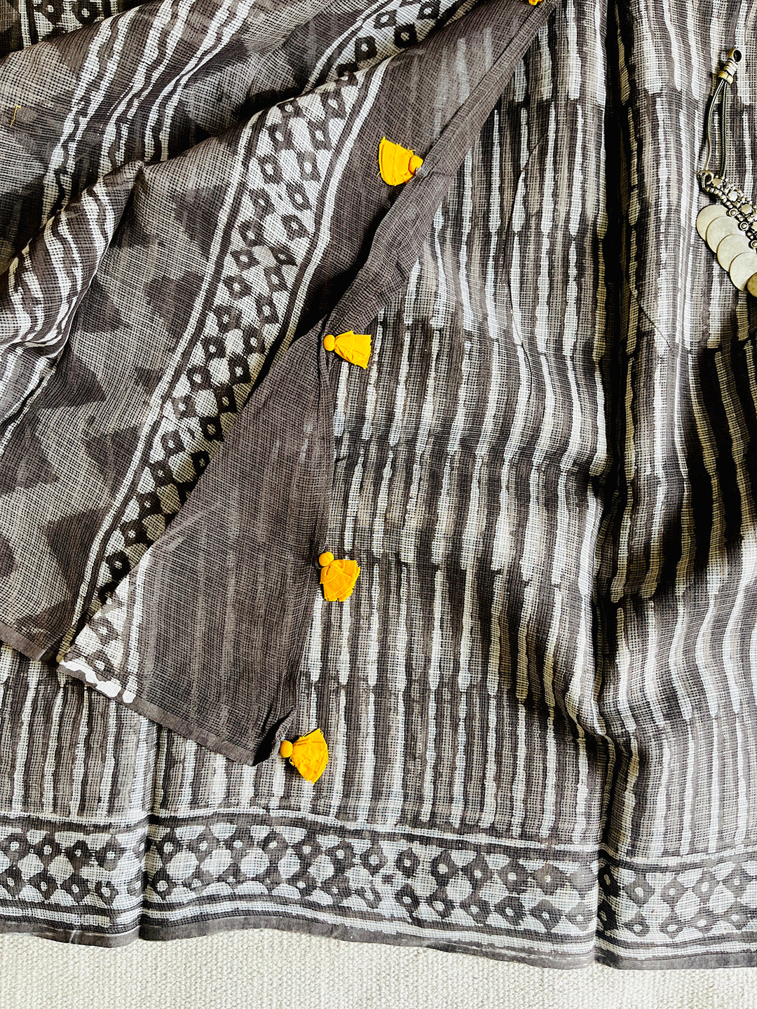 "CHASE THE WAVES" CHARCOAL KOTA DORIA SAREE