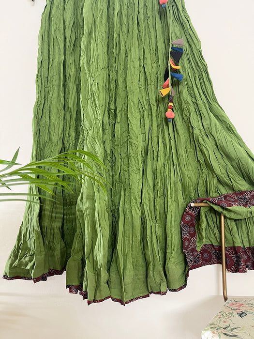 COTTON FLARED LONG SKIRT- GREEN