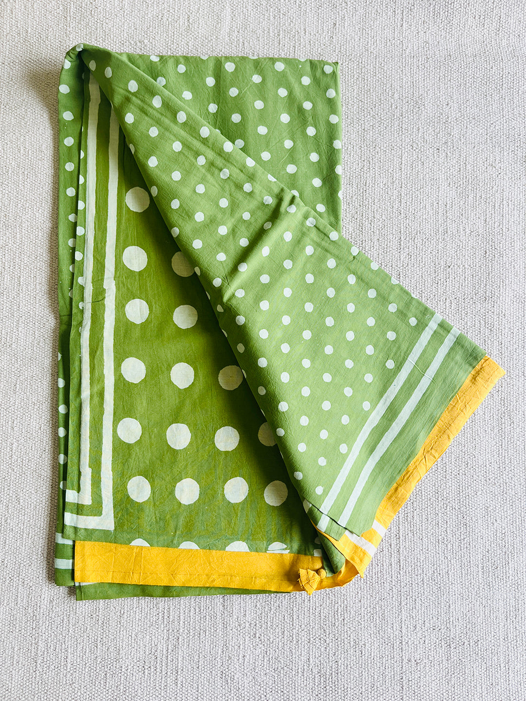 "POLKA-PLAY"  FRESH GREEN MULMUL SAREE