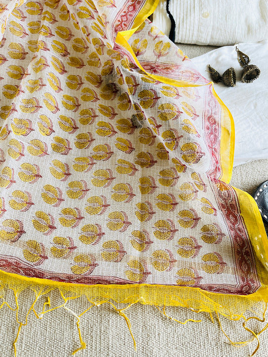"BE THE SUNSHINE" BOOTI PRINT KOTA DUPATTA