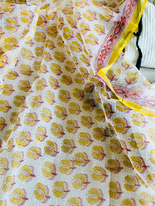 "BE THE SUNSHINE" BOOTI PRINT KOTA DUPATTA