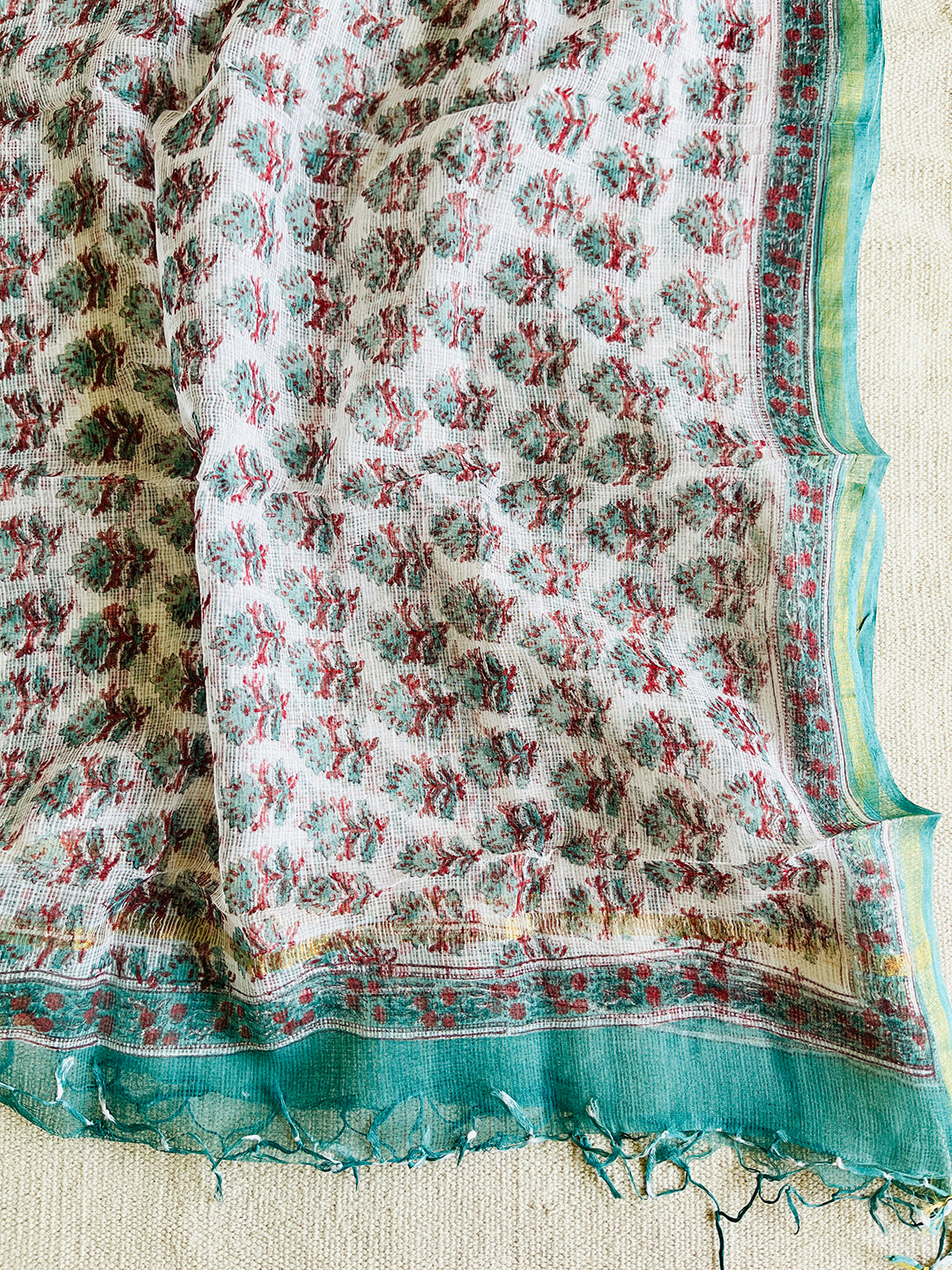 ALLOVER MUGHAL BOOTI PRINT KOTA DUPATTA