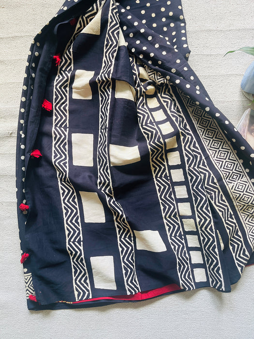 "POLKAS FOREVER" TASSELED MULMUL SAREE BLACK