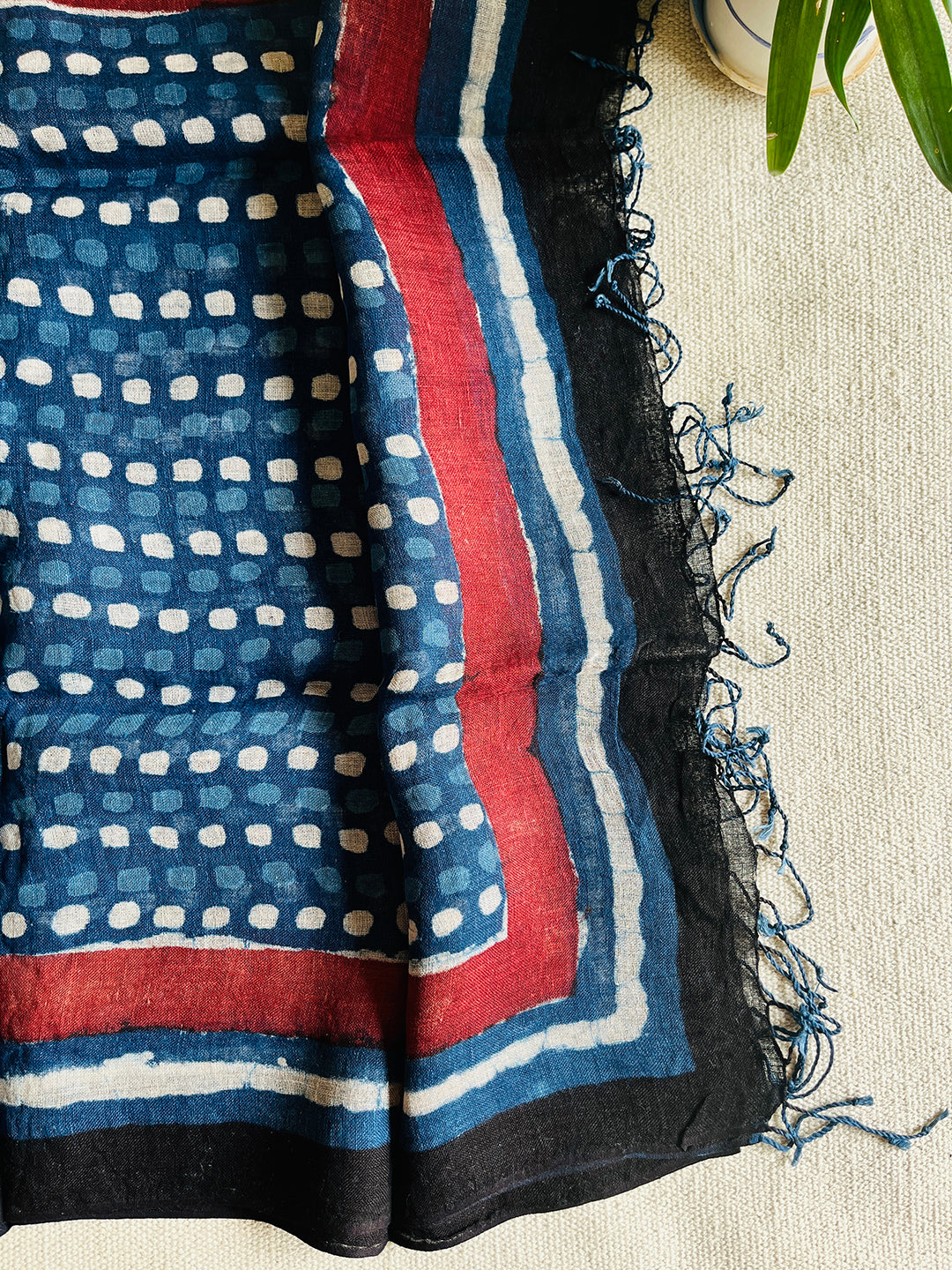 "INDIGO LOVE" LINEN DUPATTA