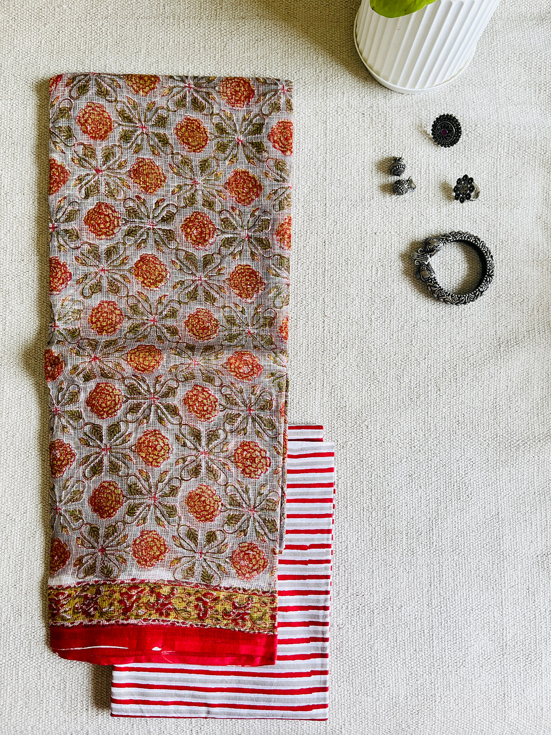 "FLORAL INLAY" GRAY KOTA DORIA UNSTITCHED SUIT