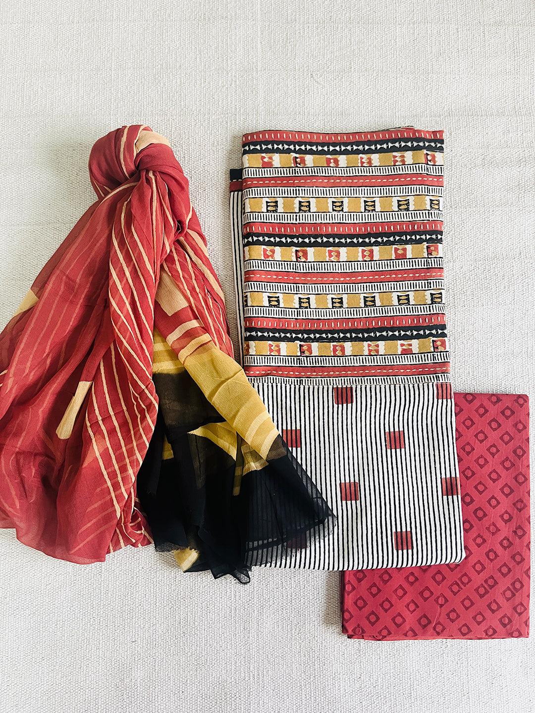 "AS UNIQUE AS YOU" HANDCRAFTED DESIGNER SUITS-UNBOXED RUST