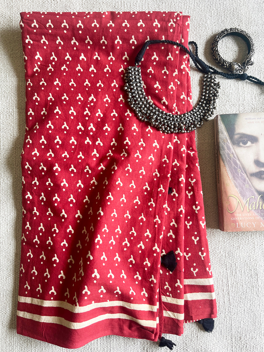 "THE MAGIC IS IN YOU"-BLOCK PRINTED COTTON MULMUL SAREE (RUSTIC RED)