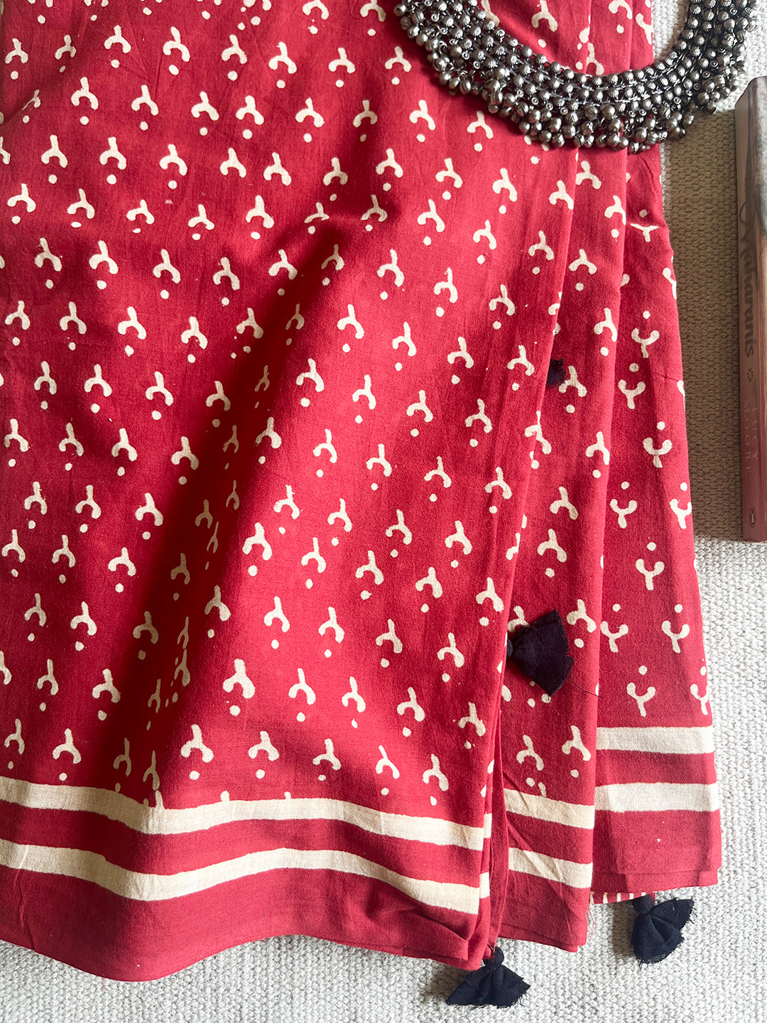 "THE MAGIC IS IN YOU"-BLOCK PRINTED COTTON MULMUL SAREE (RUSTIC RED)