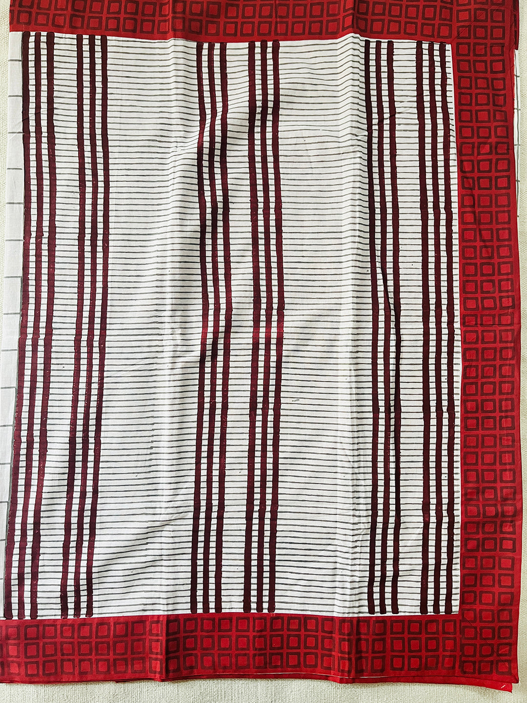 "MONOCHROMES WITH A TWIST" MULMUL HAND BLOCK PRINTED SAREE